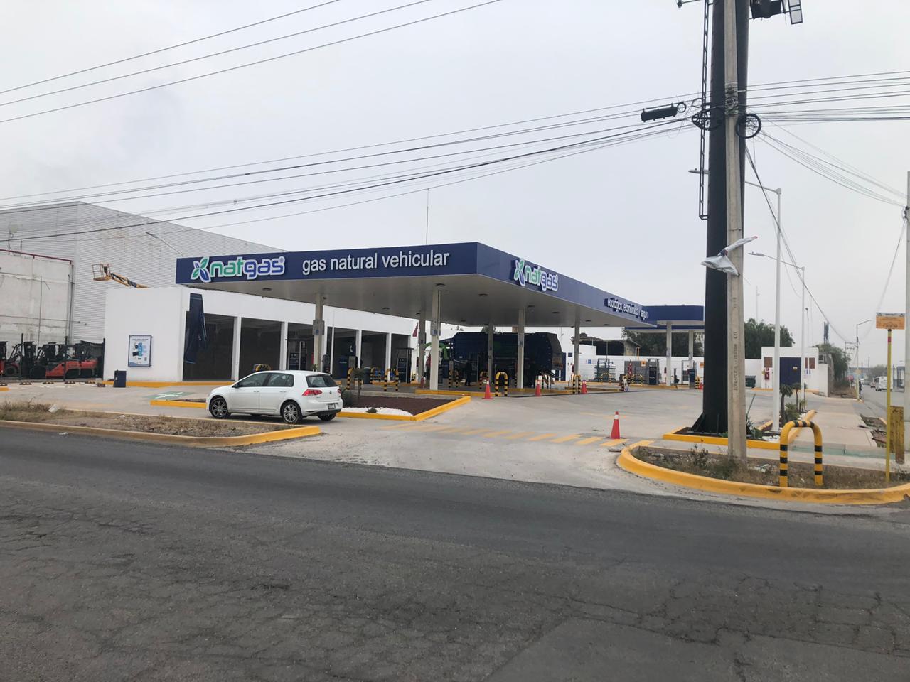 GASOLINERA(5)